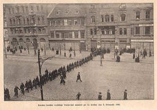 BOJ ZA VŠEOBECNÉ ROVNÉ HLASOVACÍ PRÁVO V PRAZE. - 1905. 47 fotogr. vyobrazení.