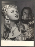SLÁVKA PROCHÁZKOVÁ. - Dobová fotografie KAREL HÁJEK. 1942. /divadlo/