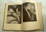 DRTIKOL, FRANTIŠEK: ŽENA VE SVĚTLE. (1938).