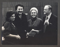 GABRIELA BEŇAČKOVÁ-ČÁPOVÁ; IVO ŽÍDEK. - Operní pěvci. Foto Jaromír Svoboda.