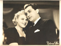 NELLY GAIEROVÁ, JÁRA POSPÍŠIL - "JEJÍ HŘÍCH" - Černobílá fotografie. - 1939.