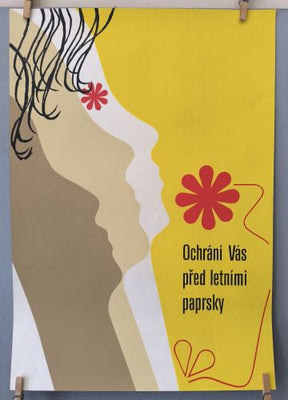 OCHRÁNÍ VÁS PŘED LETNÍMI PAPRSKY.