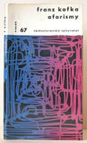 KAFKA; FRANZ: AFORISMY. - 1968. Otázky a názory sv. 67. Obálka ZBYNĚK SEKAL.