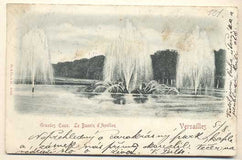 VERSAILLES - GRANDES EAUX. LE BASSIN D'APOLLON. - 1900. Pohlednice. Francie. Cizina. Místopis. Dlouhá adresa.