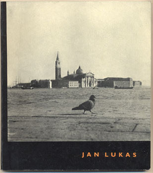 1961. 1. vyd. Umělecká fotografie sv. 12. Obálka HRBAS. REZERVAZE