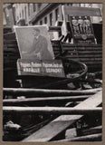 ŠTOCHL; SLÁVA. - 3 orig. fotografie z pražského povstání v květnu 1945.