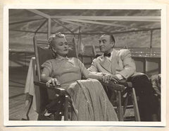 NOVÝ; OLDŘICH - VÍTOVÁ; HANA: PYTLÁKOVA SCHOVANKA. - Dobová fotografie.