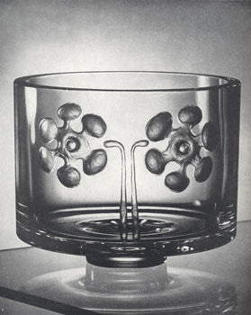 1968. Fotografie JINDŘICH BROK. /sklo/