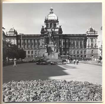 1980 (kol.) /foto Praha/pragensie/