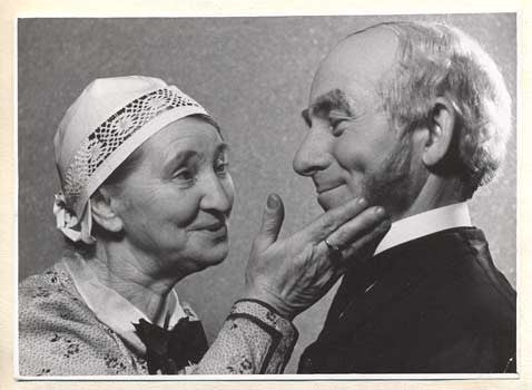 1942. Dobová fotografie; KAREL DRBOHLAV. /divadlo/osobnosti/