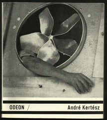 Kertész - FUKOVÁ; EVA: ANDRÉ KERTÉSZ. - 1966. Umělecká fotografie sv. 30. Grafická úprava a obálka LIBOR FÁRA.