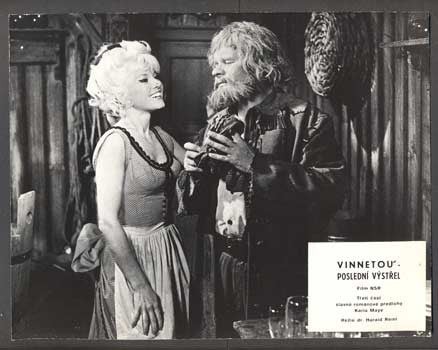 1965. Ralf Wolter. Sophie Hardy. 'Fotoska'. /film/kino/