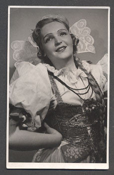 Černobílá fotografie. Původní autorská zvětšenina. JOSEF HEINRICH. /divadlo/osobnost/opera/