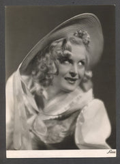 CHVÁLOVÁ; LÍDA. - 1941. Černobílá fotografie. Foto Ströminger.  /divadlo/osobnost/