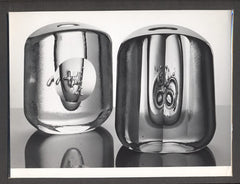 JINDŘICH BROK - Fotografie skla.      - 1970. Originální fotografie. /sklo/