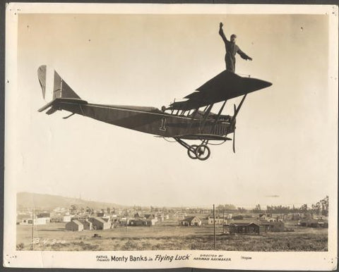 MONTY BANKS - FLYING LUCK (Létající štěstí). - 1927. American silent comedy film. /18/