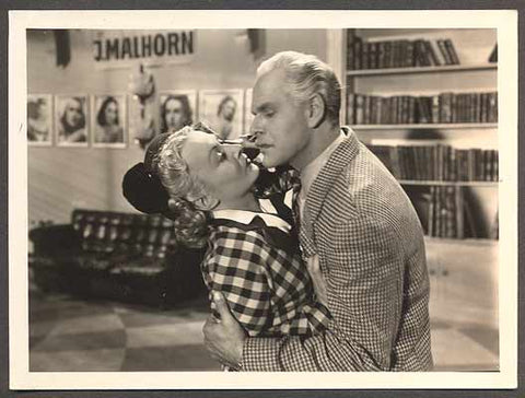 HANA VÍTOVÁ; VÍTĚZSLAV VEJRAŽKA - PYTLÁKOVA SCHOVANKA. - 1949. /1/
