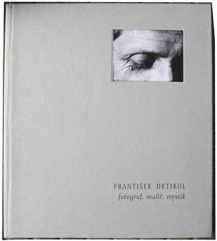 1998. The publication won the title 'Photographic book of the year 1998'. English translation.