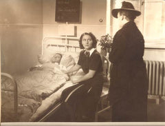 MARIE GLÁZROVÁ; KAREL HÖGER - GABRIELA. - fotografie1941, velký formát 230x285.