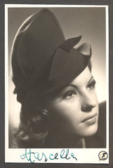 MARCELLA SEDLÁČKOVÁ. - Fotografie s podpisem. - 1942.